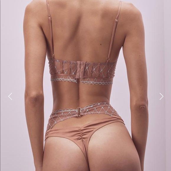 FL&L Burlesque Fishnet Underwire Bra - Picture 4 of 5